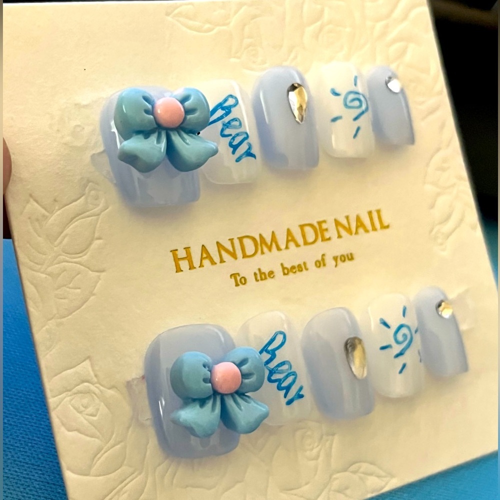 Press-on: It’s a Boy